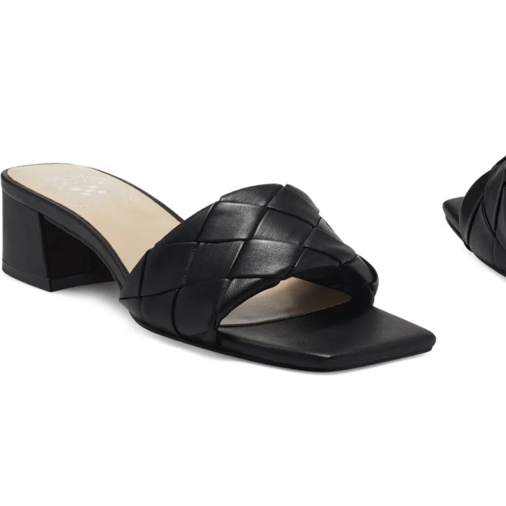 *New in Box* Vince Camuto square toe black sandal